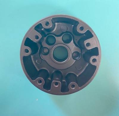 STEERING WHEEL HUB - WOOD WHEEL