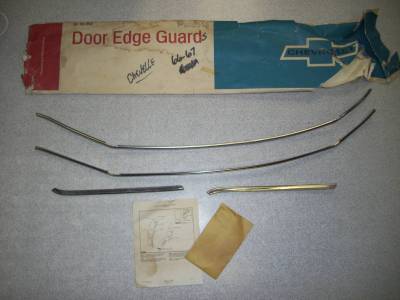 GM Restoration Parts - 1966-67 Chevy Chevelle 4  Door Edge Guards - NOS