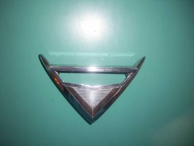 GM Restoration Parts - 1961 CHEVY IMPALA TRUNK (VEE EMBLEM) BEZEL - V8