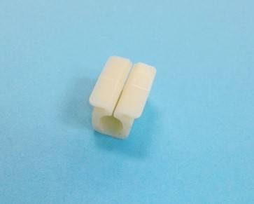 INSIDE DOOR LOCK ROD RETAINING CLIP