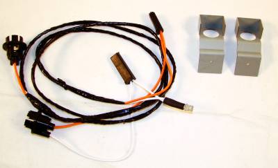 COURTESY LIGHT HARNESS W/BRACKETS