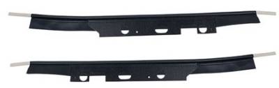DOOR JAMB WINDLACE - BLACK (FRONT OF QUARTER AT DOOR)