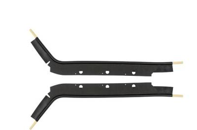 DOOR JAMB WINDLACE - BLACK (FRONT OF QUARTER AT DOOR)