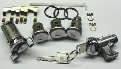 LOCK SET - IGNITION DOORS GLOVE BOX & TRUNK (LATER STYLE KEY)