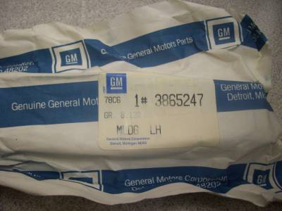 1965 CHEVELLE HEADLAMP OPENING LOWER MOLDING - NOS