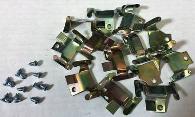 WINDOW MOLDING CLIPS - FRONT LOWER WINDSHIELD