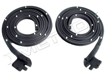 DOOR WEATHERSTRIP - REAR