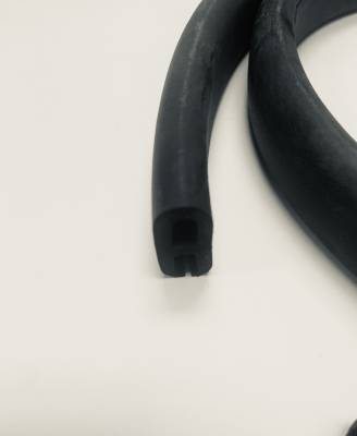 INNER FENDER SEALS - Image 2