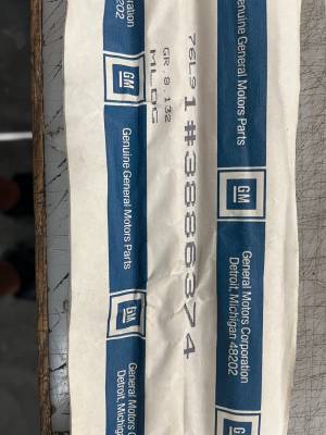 FENDER MOLDINGS - NOS - Image 2